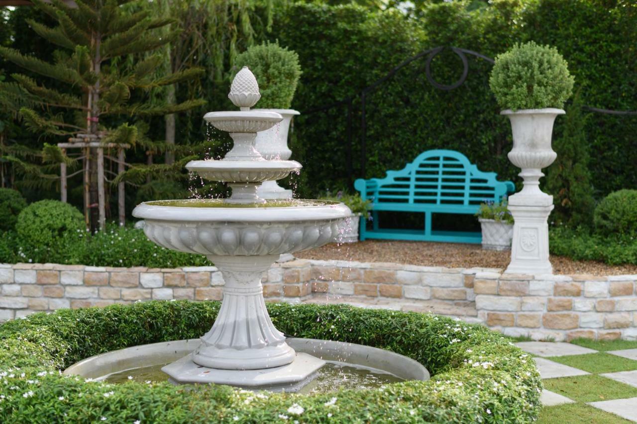Villa Seville Хуа Хин Екстериор снимка